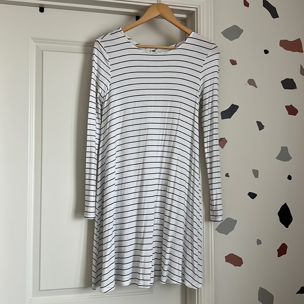 Long sleeve cotton dress